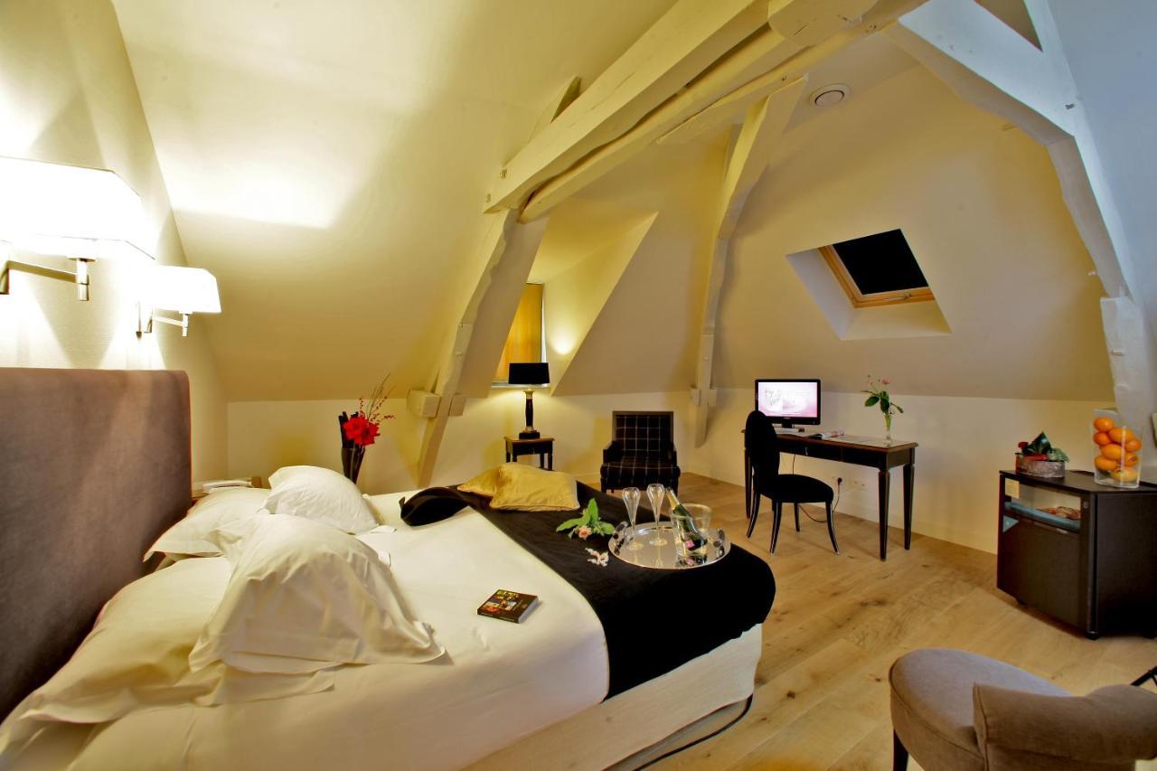 Hotel Le Renoir Sarlat Habitación foto